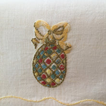 Load image into Gallery viewer, Fabergé Egg Cocktail Napkins &amp; Guest Towels