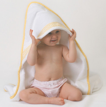 Load image into Gallery viewer, Hooded Towel with Embroidery